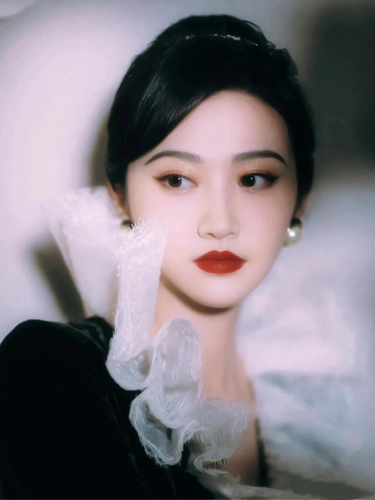 23 億歐身價碰撞，英超焦點戰(zhàn)見證傳奇時刻