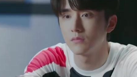 #冰糖炖雪梨# 35-36集预告⑤:徐峰用自己的亲身经历去开导黎语冰,不要在乎场下的议论;