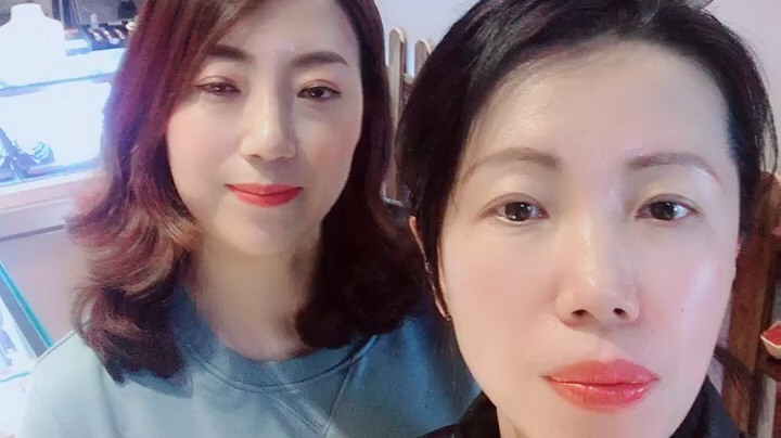【营养小视频】骨头汤补钙吗? ????骨头里面的钙决不会轻易溶出来。实验证明,用高压锅炖煮棒骨两