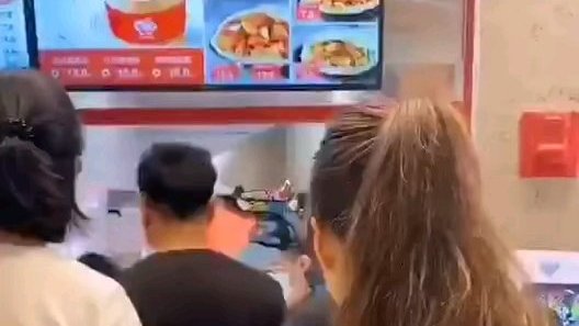 豫小七灌汤烧饼欢迎前来品尝