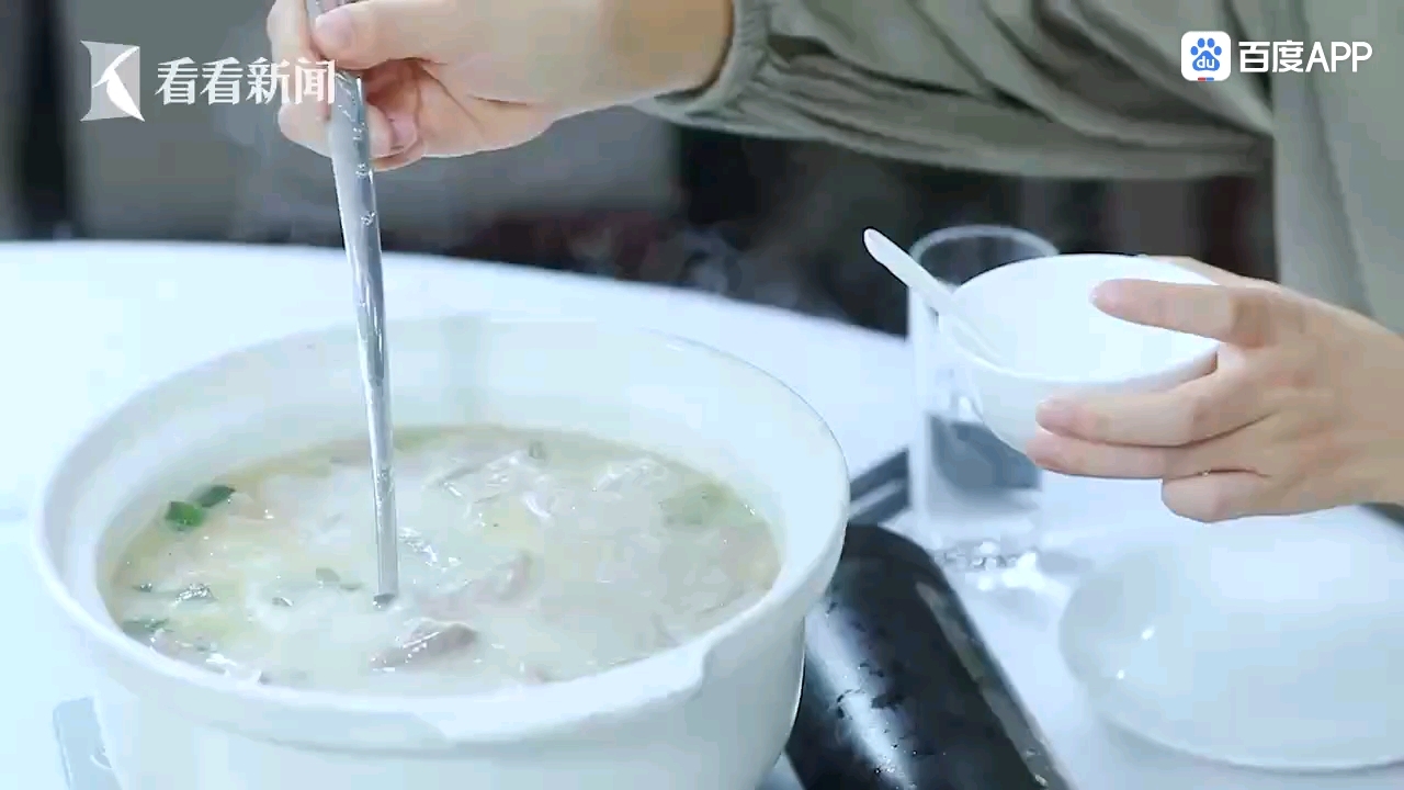 #美食侦探# 寻味上海怀旧美味肺头汤。