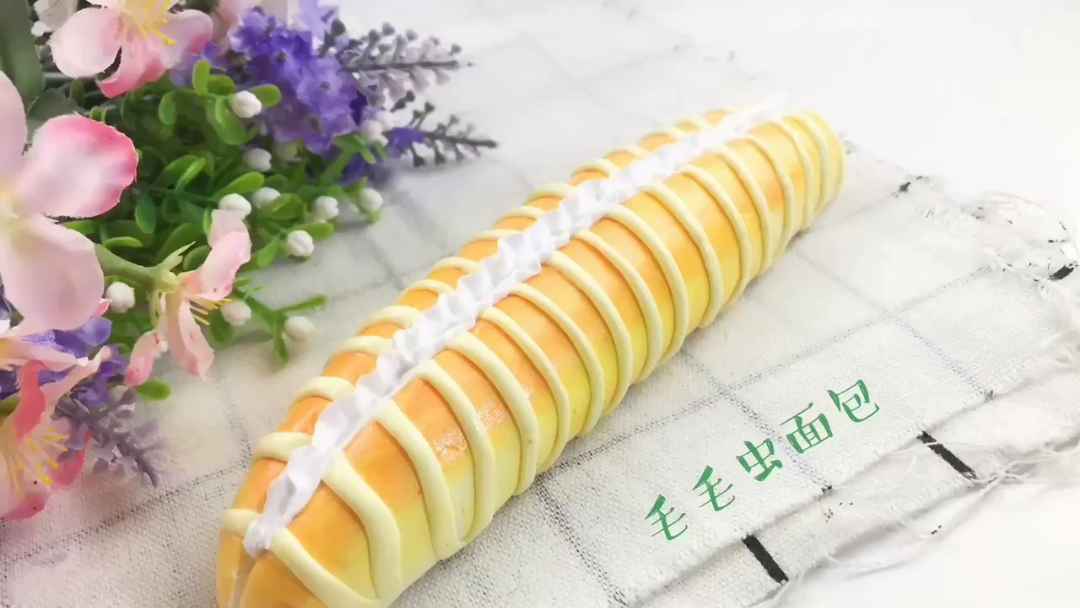 今天我们一起来做毛毛虫面包,如果你到儿子看到了他肯定会喜欢的。