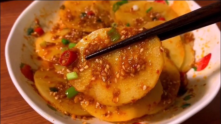  川菜师傅学来的凉拌土豆片,好吃又下饭做法简单,夏季必备开胃菜#每日打卡# @百度动态 @