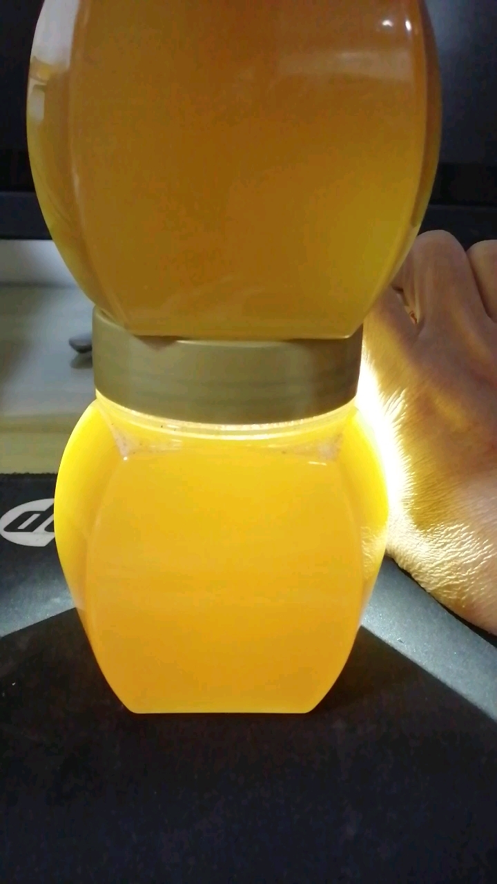 岭南鸭脚蜜结晶试验  五加科鹅掌柴属植物鹅掌柴,是鹅掌柴属植物的指名亚种,更多时候被叫做鸭