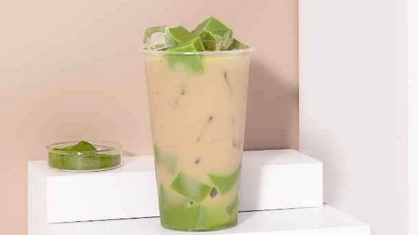  「Harokiti抹茶豆腐奶茶」今日“鲜”气来袭。豆腐抹茶!清新的满目绿,一眼就能治愈夏