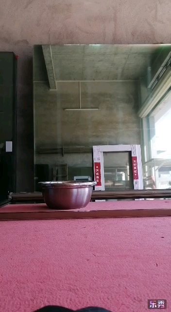 食堂,饮食店出菜窗口用这种卷帘式纱窗做既方便又实用