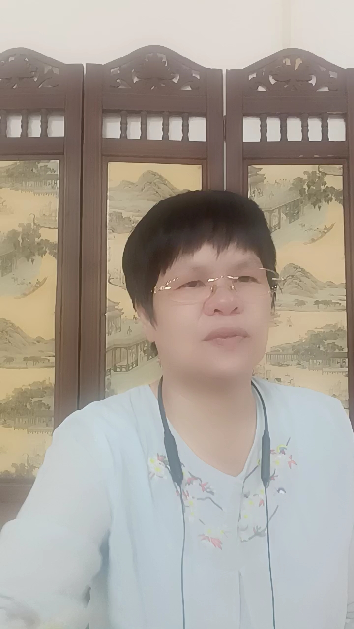 不看不知道一看吓一跳!!! 与黄瓜相克的菜有番茄柑桔辣椒椰菜花 香菜小白菜油菜 松子山楂山