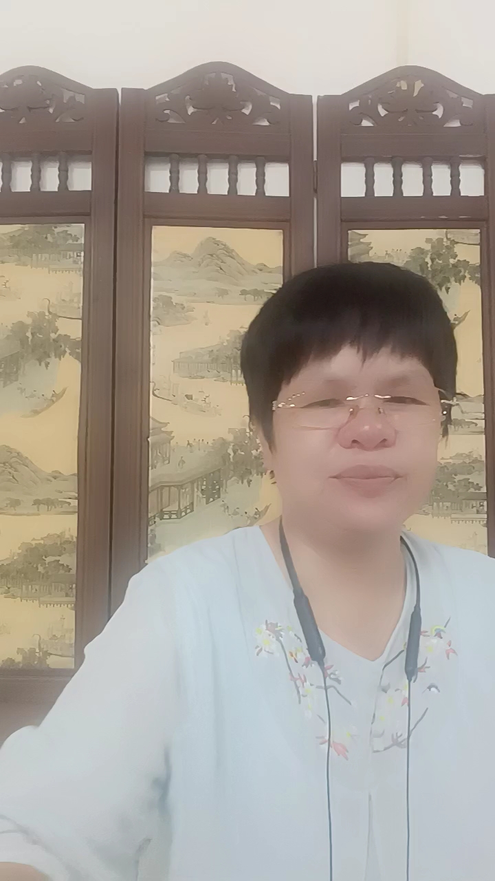 广普说菜听不明白的地方 ????食谱介绍:洋葱丝瓜生津止渴降脂降压   ????食材调料:  ✨制作步