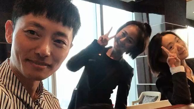 每一家瑞吉都有一款玛丽鸡尾酒,属于长沙的味道是酒鬼酒加了酱油、湖南的辣椒和酱油、番茄汁。帅