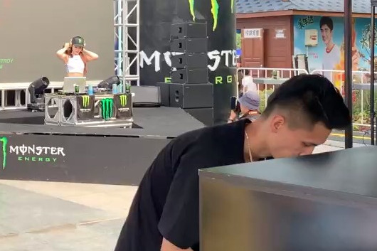 好嗨哟 #2019斗鱼嘉年华#