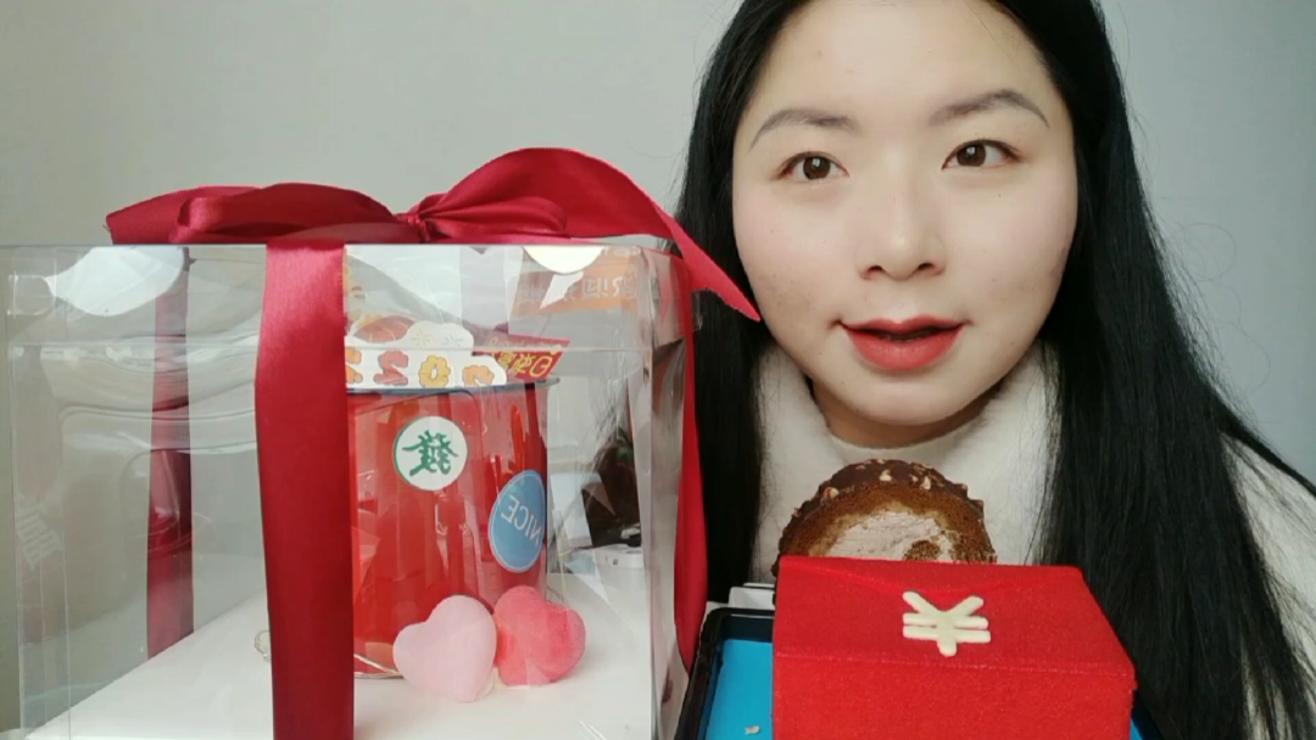 #我的美食分享# 在元宵节生日,蛋糕汤圆都不可缺,杯子蛋糕,小钱包蛋糕,梦龙卷,芝麻汤圆,