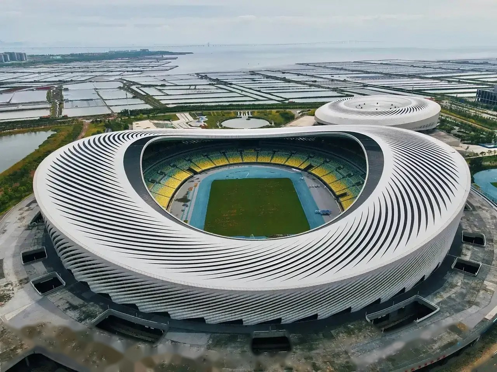 未来大街|建筑馆:青岛奥体中心