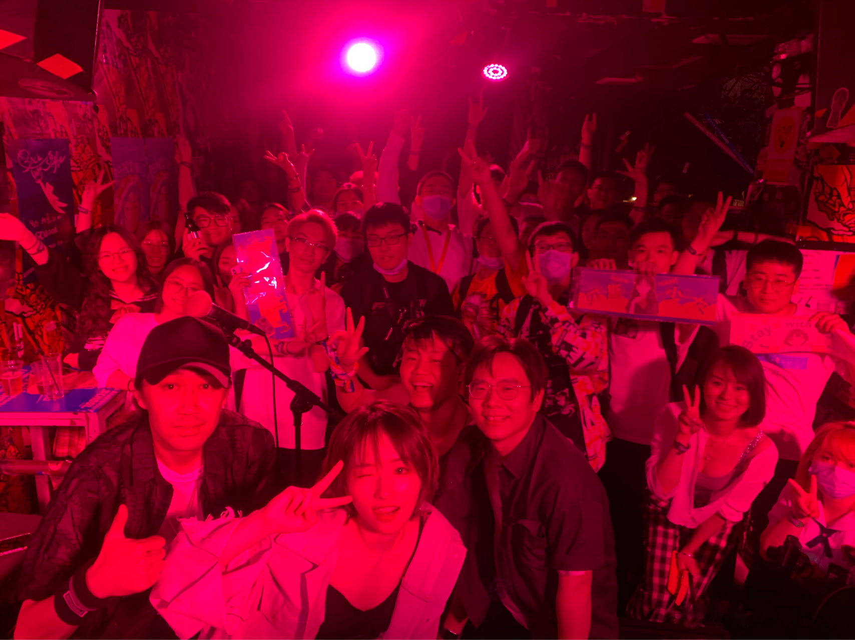 26起床气乐队的一些地下演出碎片 人生新副本正式开启! 冲!