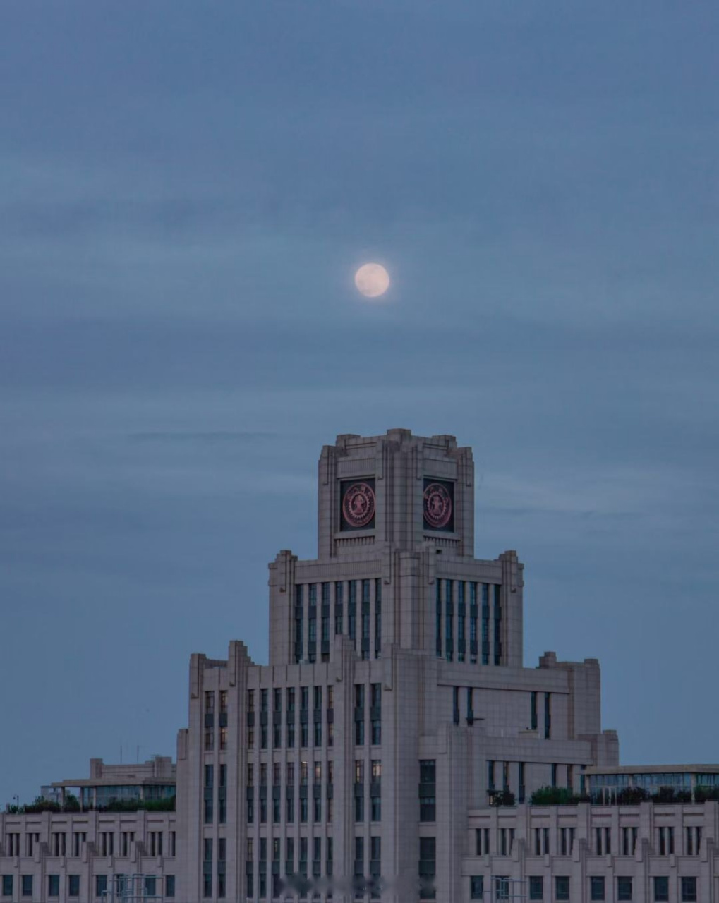 一组涵英楼楼顶  图/盛夏之舞one