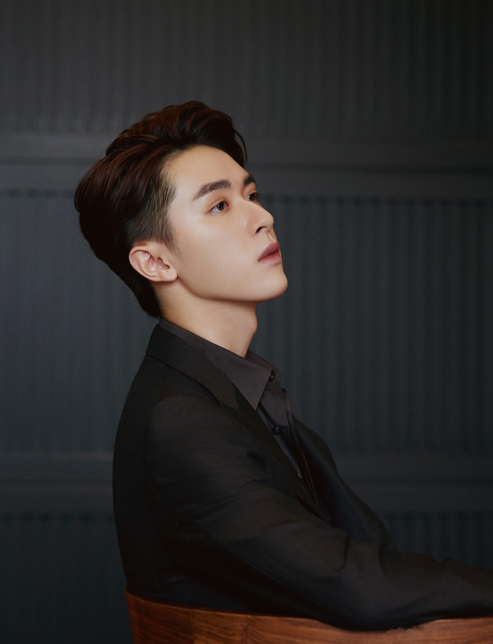 今日@张逸杰 品牌活动造型解锁!