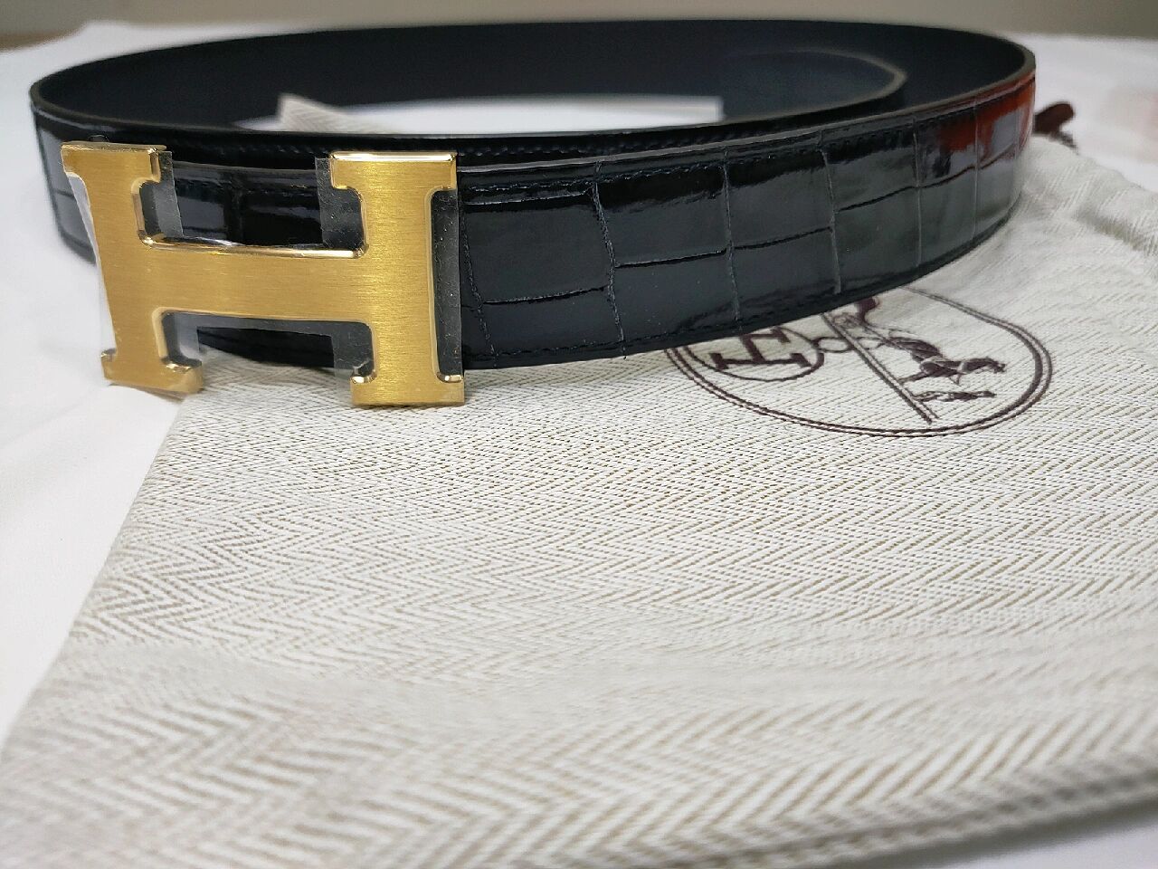 hermes爱马仕 经典鳄鱼皮腰带