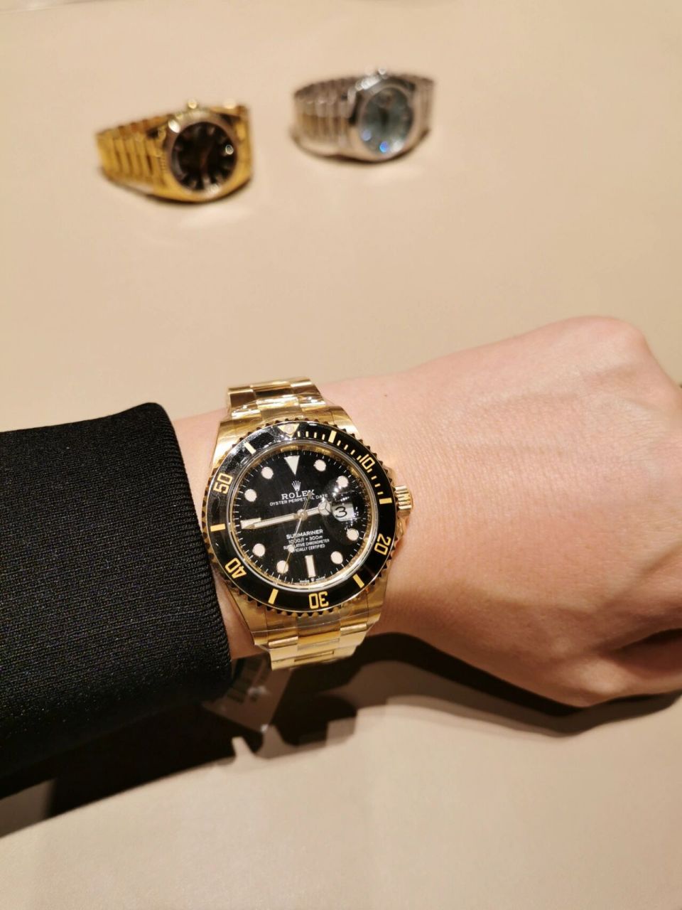 劳力士黄金黑水鬼 全金黑水鬼是个人很喜欢的一款大金劳.