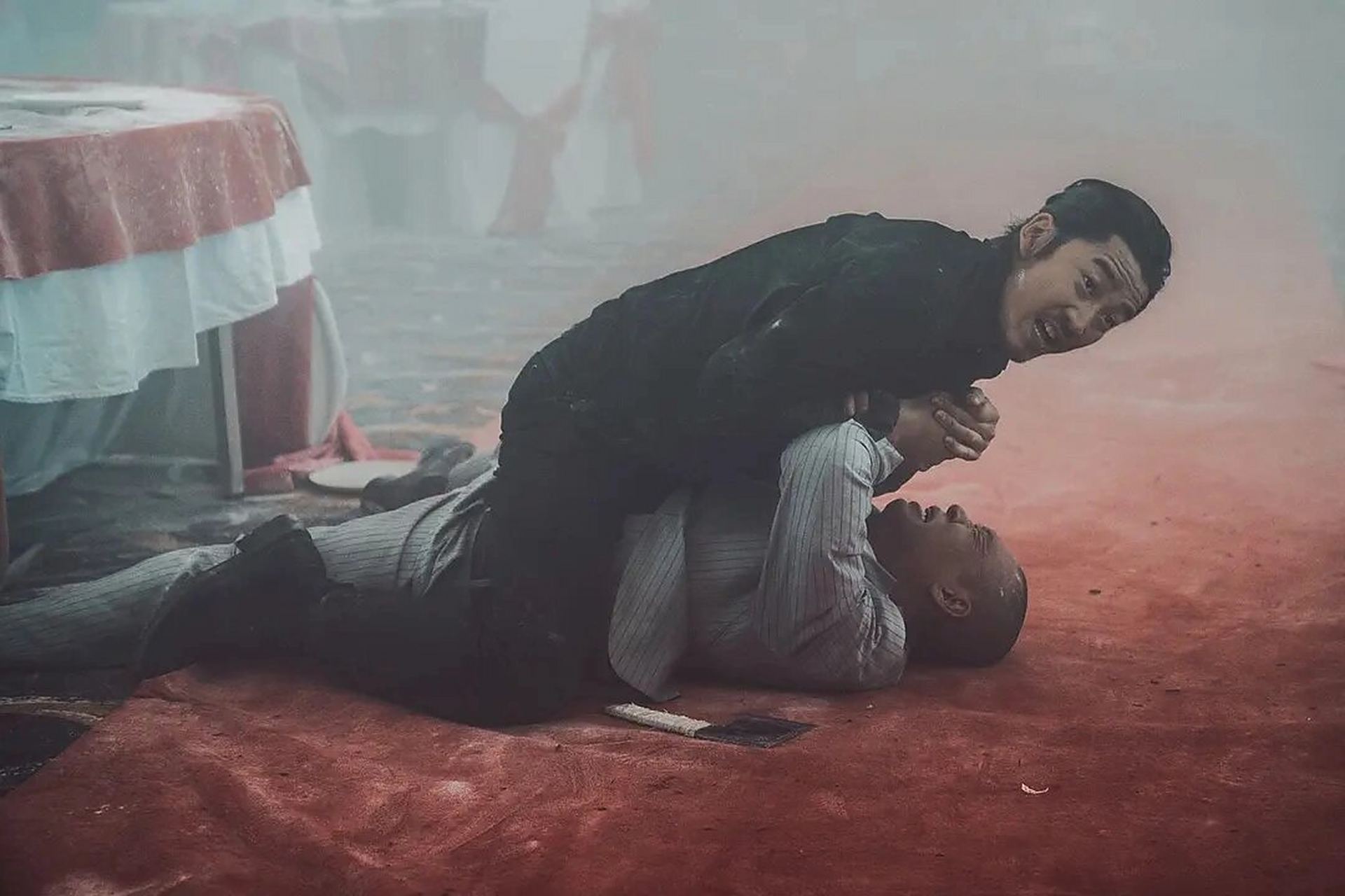 90纯暴力爽片《犯罪都市》1,2|韩国电影 90犯罪都市1 以朝鲜族为