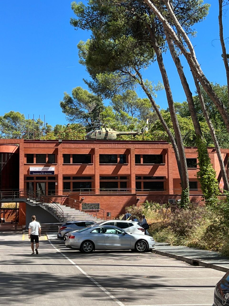 航空航天工程专业学生的一天 从早到晚在校,这就是马德里理工大学航空