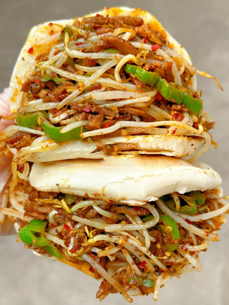 都去试试! 这个孜然肉夹馍,真的太好吃了!