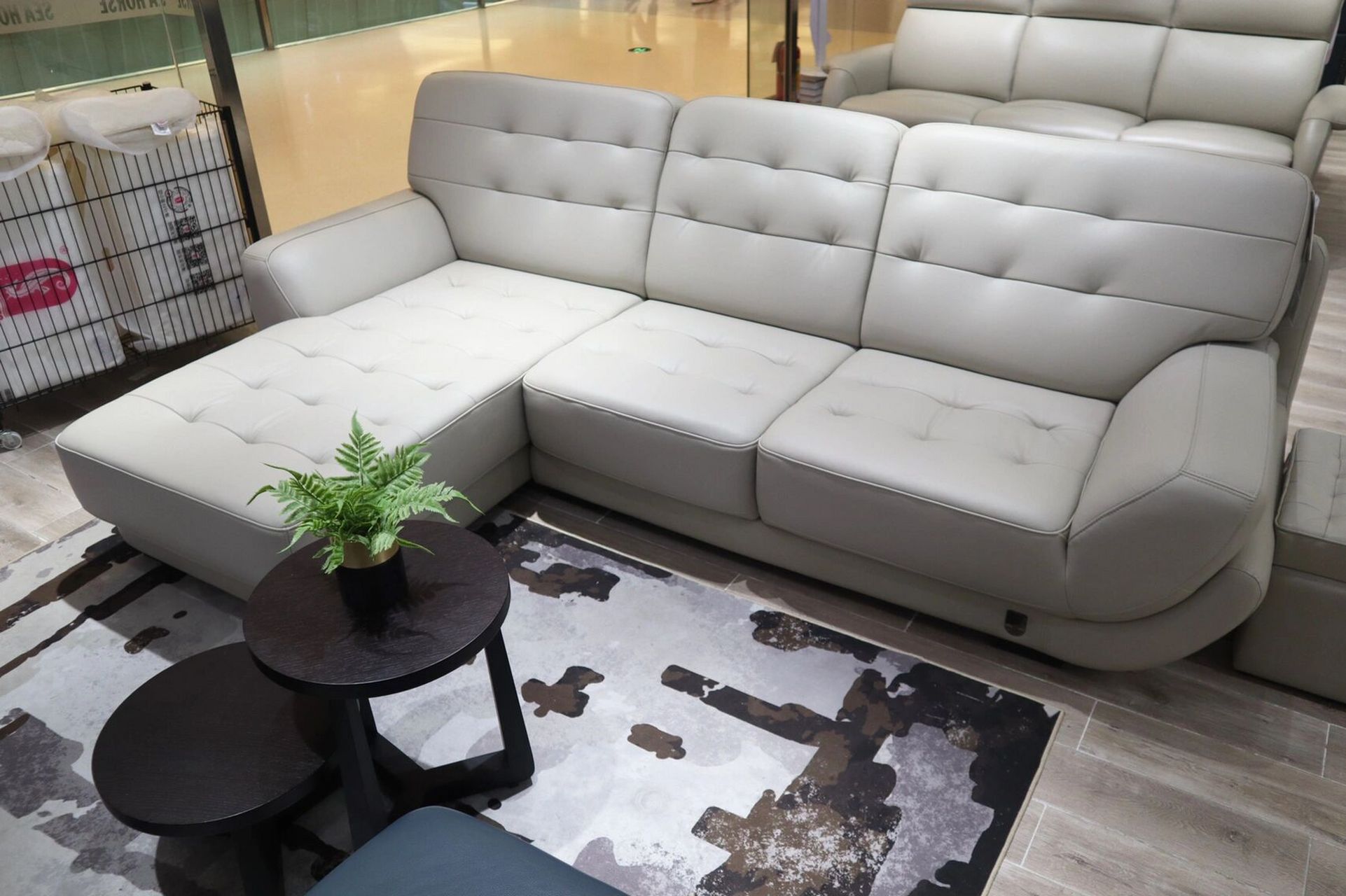 床垫 早就听说市面上流传着大量的假海马品牌 	 今天来到深圳金光华