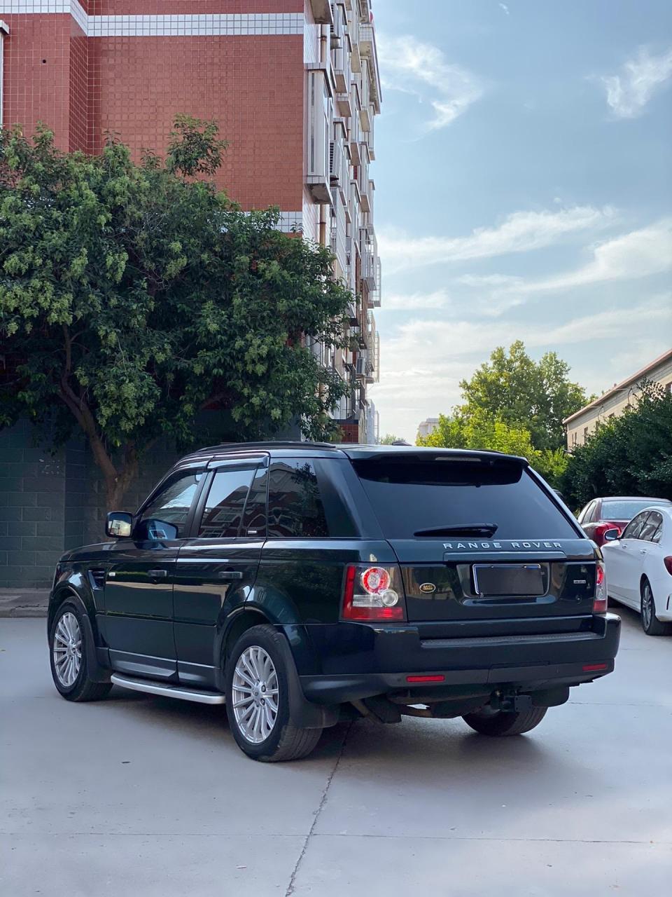 2011年路虎揽胜运动版,3.0t柴油,全车原版原漆,15.5开回家!