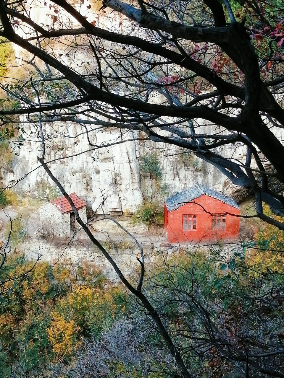 济南玉函山 | 登临城市之窗,静观摩崖石刻 济南的山体公园到底还有