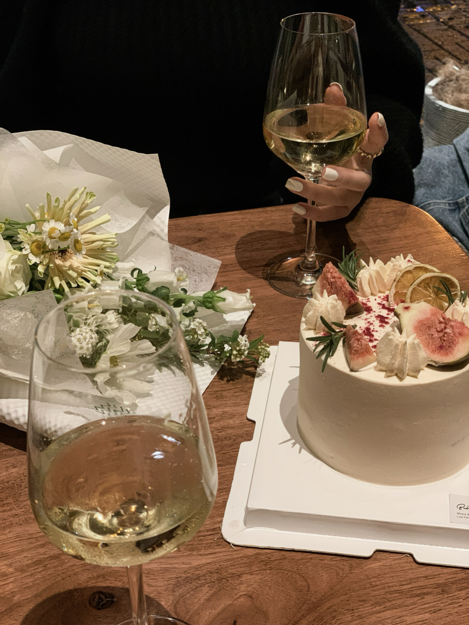 生日氛围感照片|浪漫至死不渝0078 姐妹生日的时候拍的这组照片好