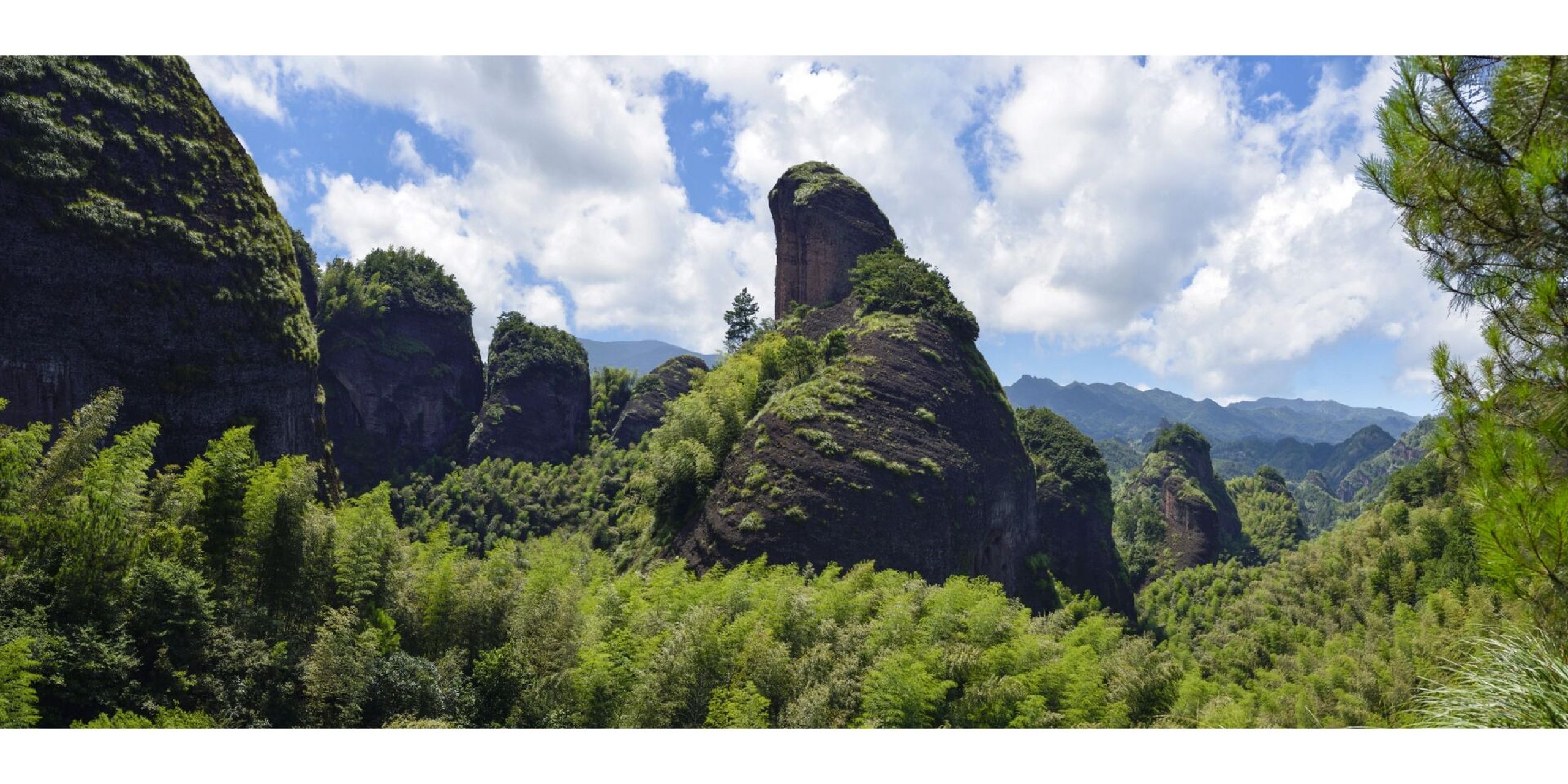 徒步武夷山秘境-江西上饶铜钹山 铜钹山位于江西上饶市广丰区,属武夷