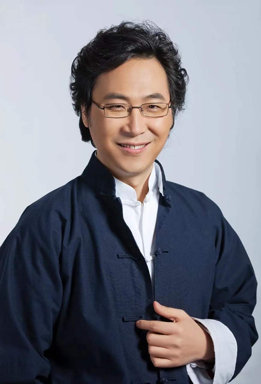 廖昌永,男,汉族,1968年10月25日出生于四川省成都市郫都区,中国著名男