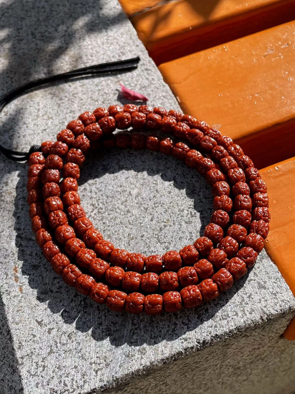 浅谈盘玩佛手小金刚的方法 11566 佛手盘在手心用纳米刷干刷一个