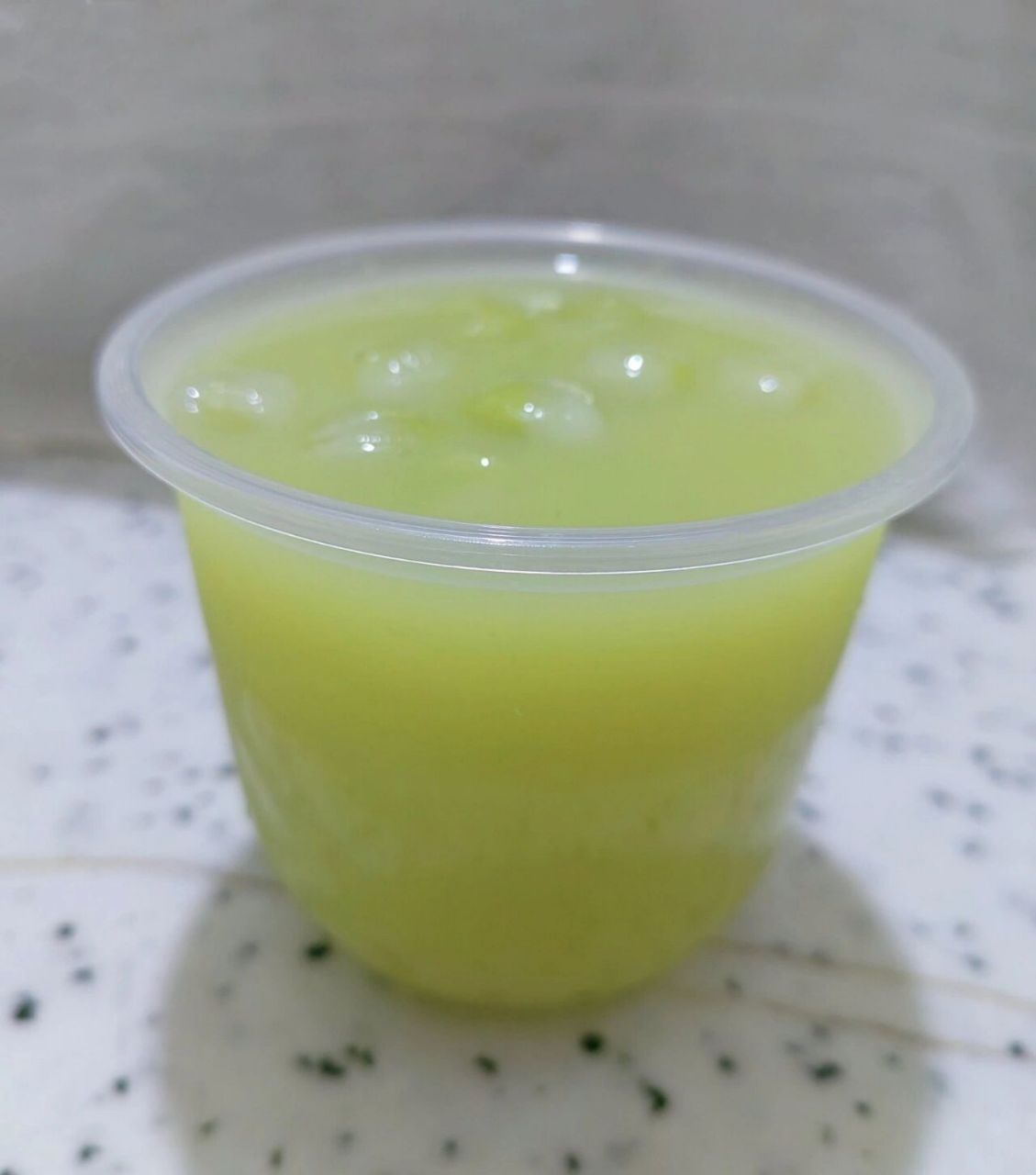 潮汕油甘橄榄汁 今天和大家分享一款潮汕果汁,材料是来自外婆中秋拜月