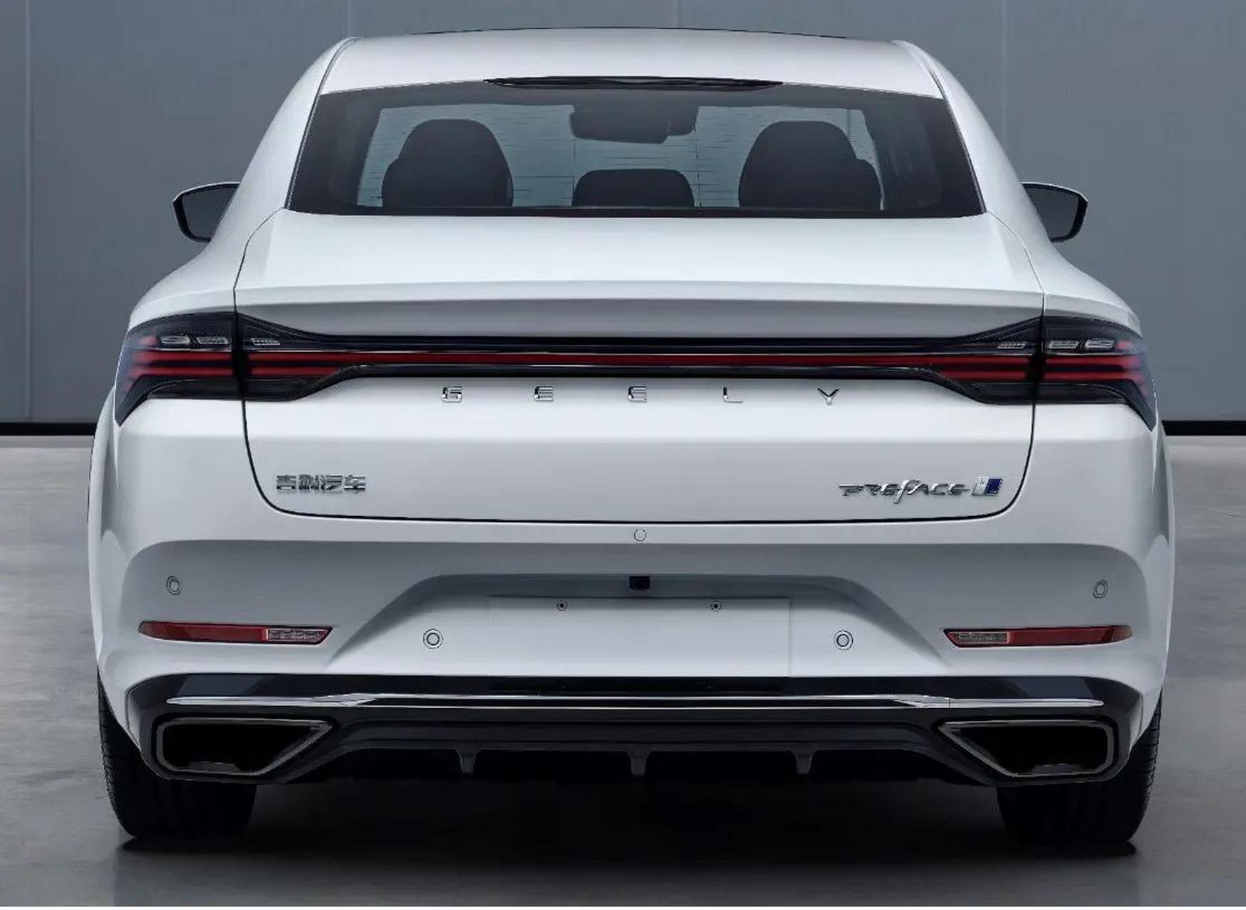 吉利是懂怎么把车越造越丑的,24款星瑞这样子我反正觉得丑爆了,喜欢