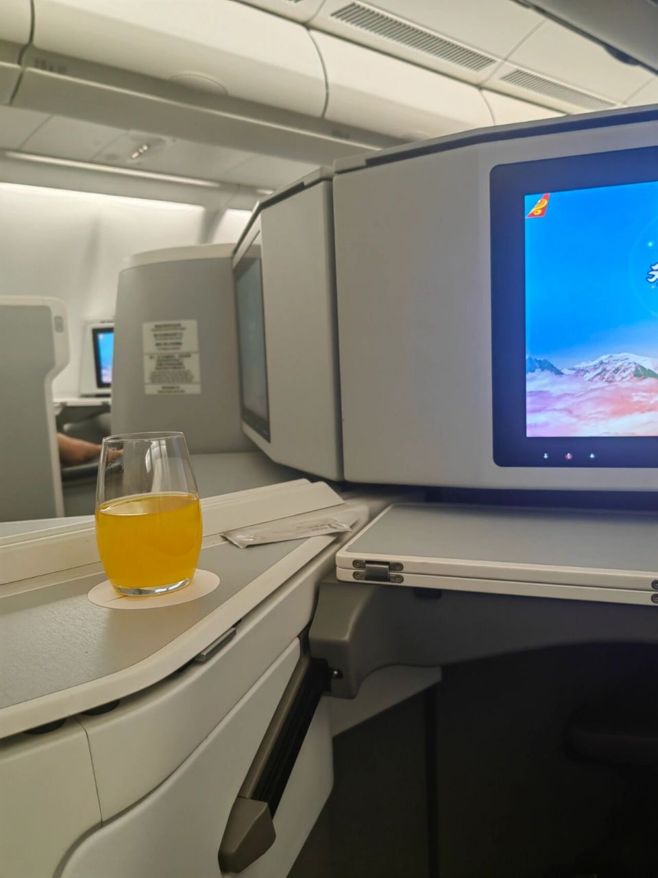 天府机场贵宾休息厅 图115662月从三亚回成都,海航空客a330公务舱