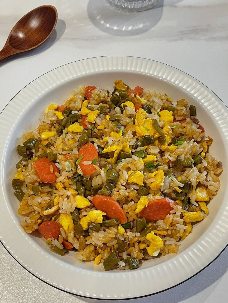 酸豆角蛋炒饭能干一盆!