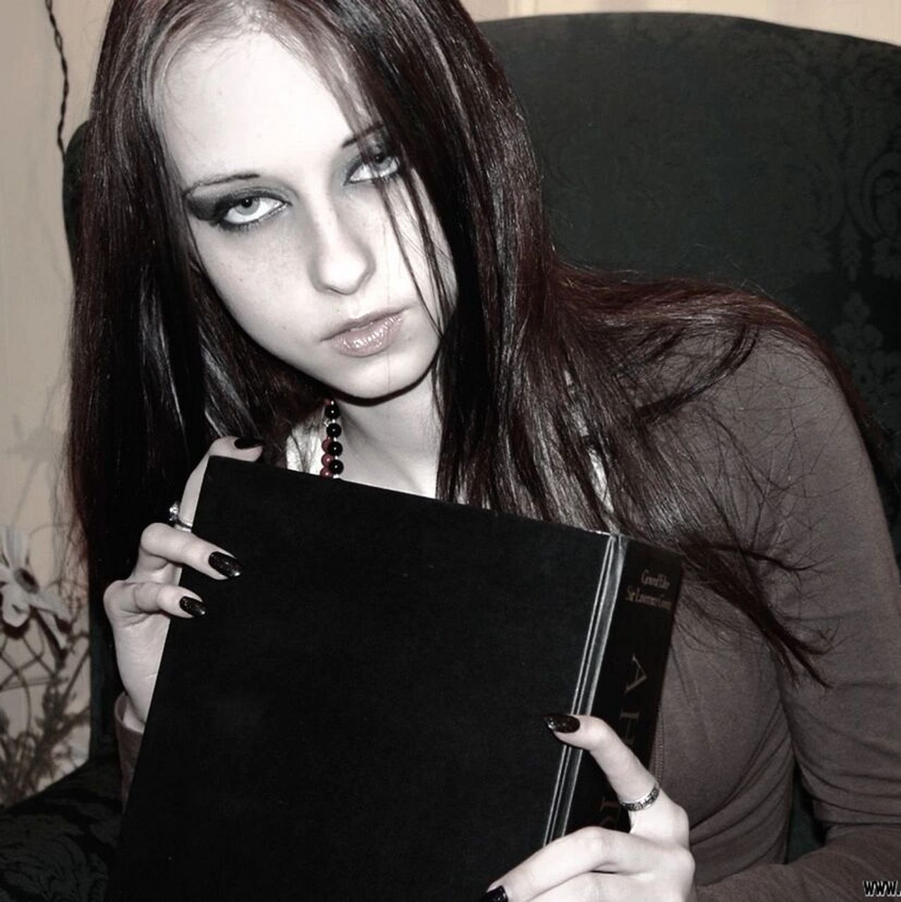 「liz vicious」 #不安的噪点