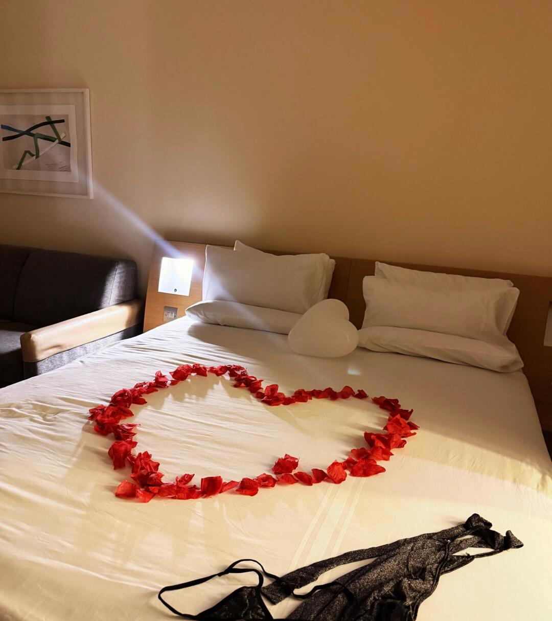 丢下孩子我在旅行找到了新男友