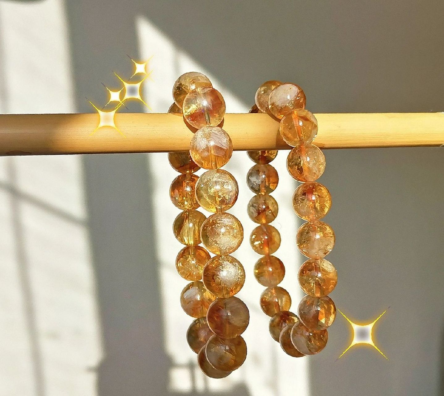 手串退坑第二弹:蜂蜜奶盖—蓝针黄塔 黄水晶:增强自信,坚定立场,主