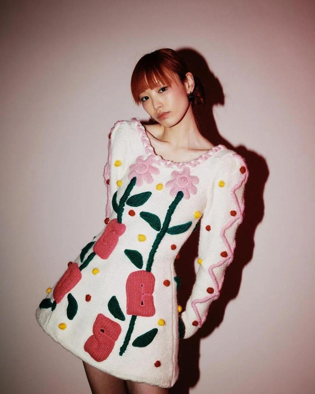 最近,澳大利亚超模利献灵 fernanda ly(费尔南达·利)玩起了自己最