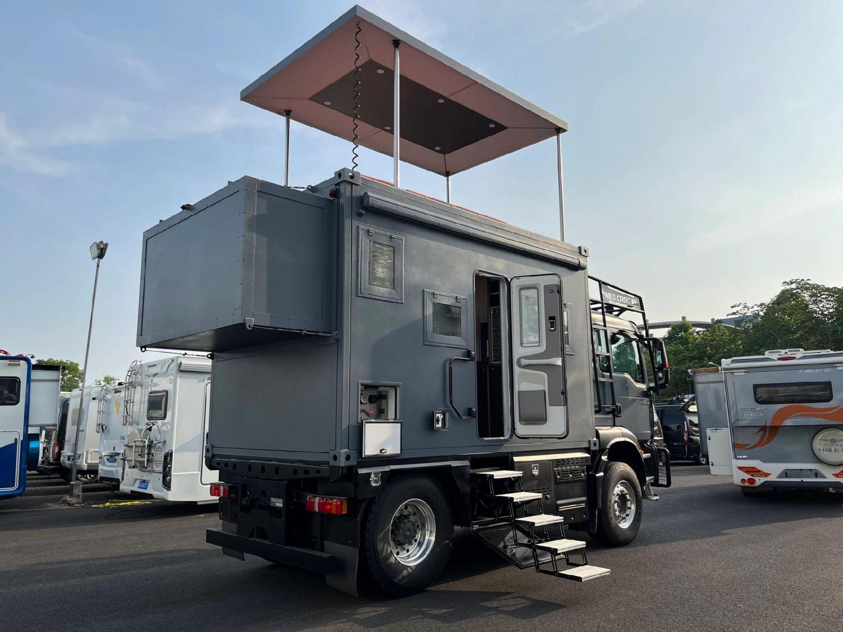 中国中车 重卡房车!新车,现车!  可接受预订,定制!