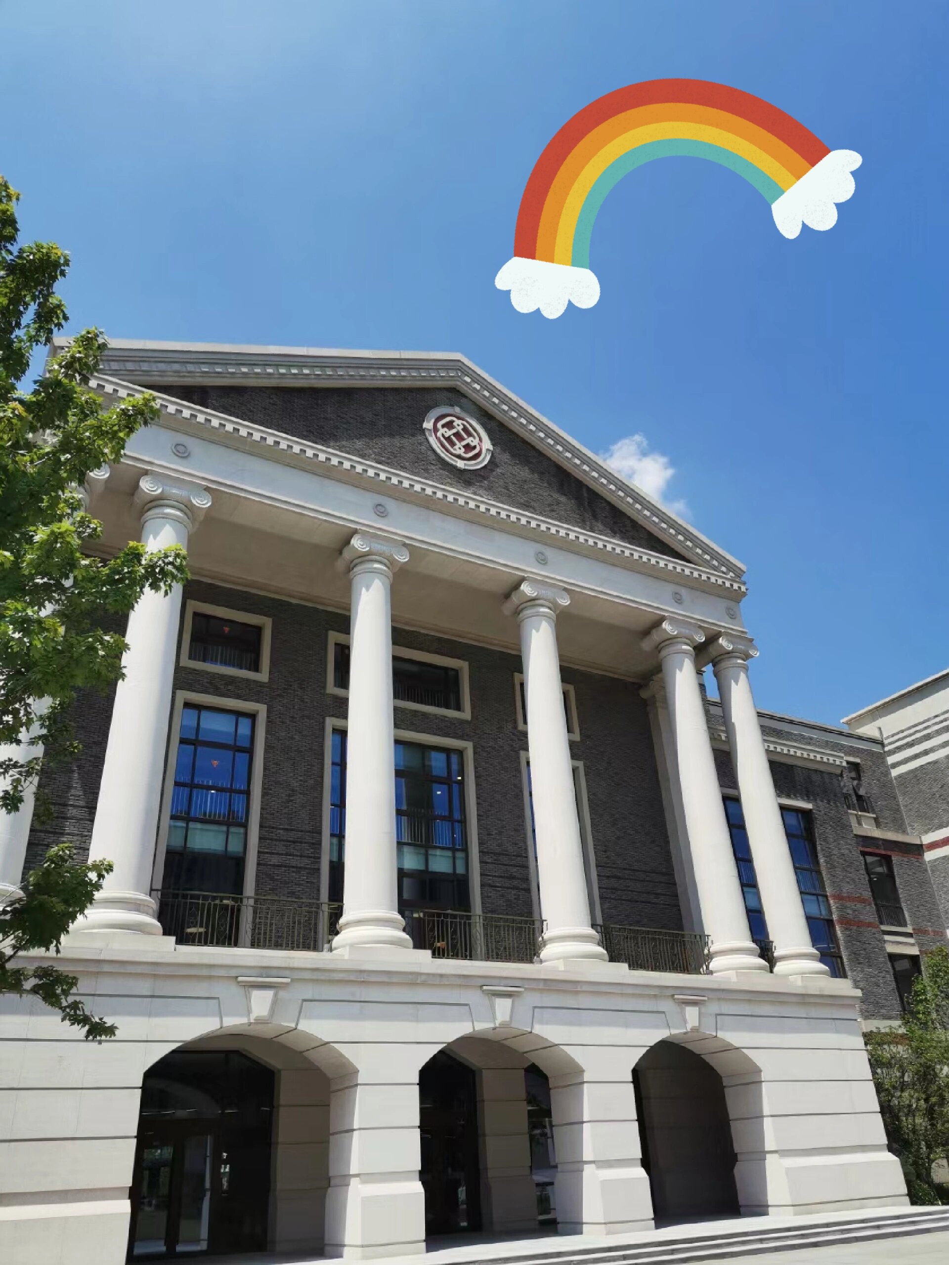 华东国际学校访校篇之上海华二昆山国际学校   	 本期小录继续通过云