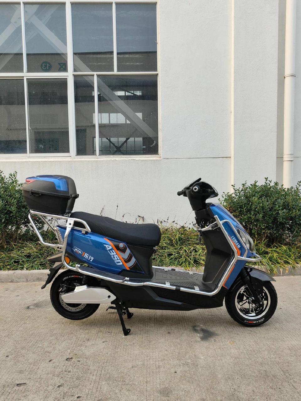 乐行电车,新款坡王a350动力之王来啦 ,96v32ah前后碟刹,朝阳90/90-10