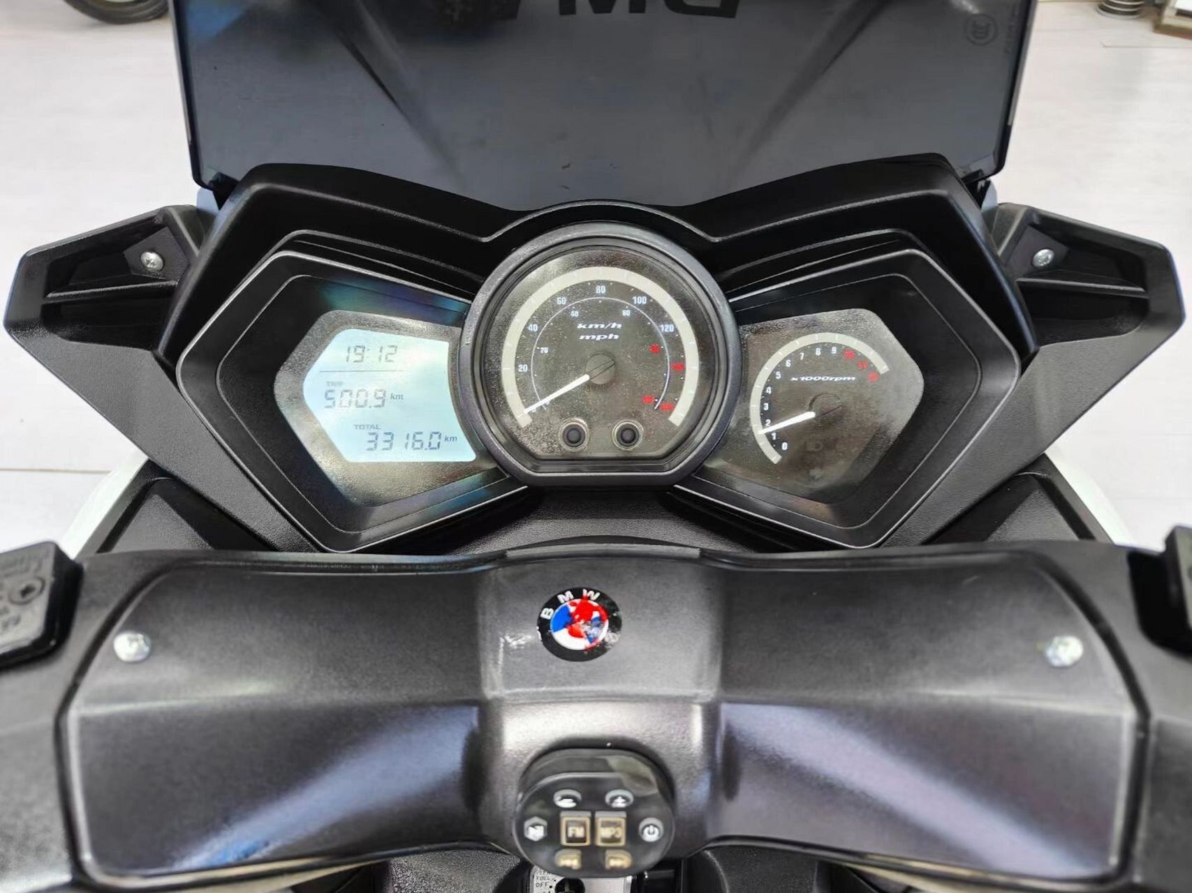 680090 21年上牌马杰斯特大船,车况原版原漆,实表3316公里,车身自带