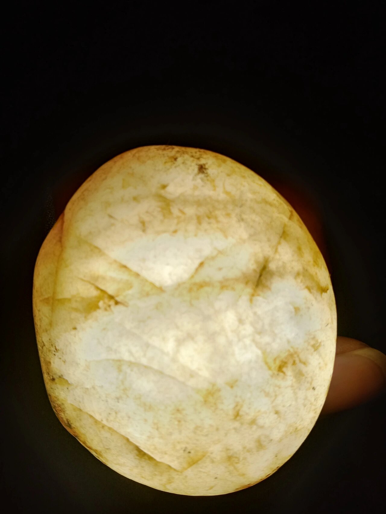 透光的石头,是什么品种 打光拍的,都挺透的