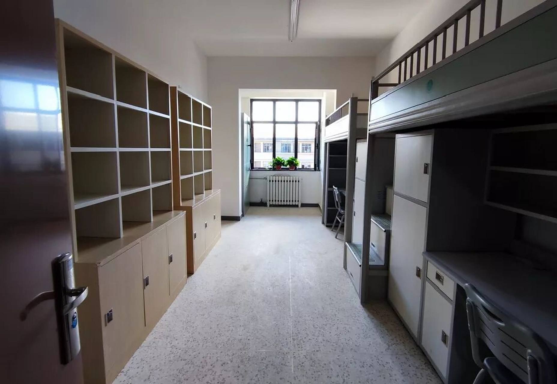 研究生宿舍之山西大学 分坞城校区和东山校区