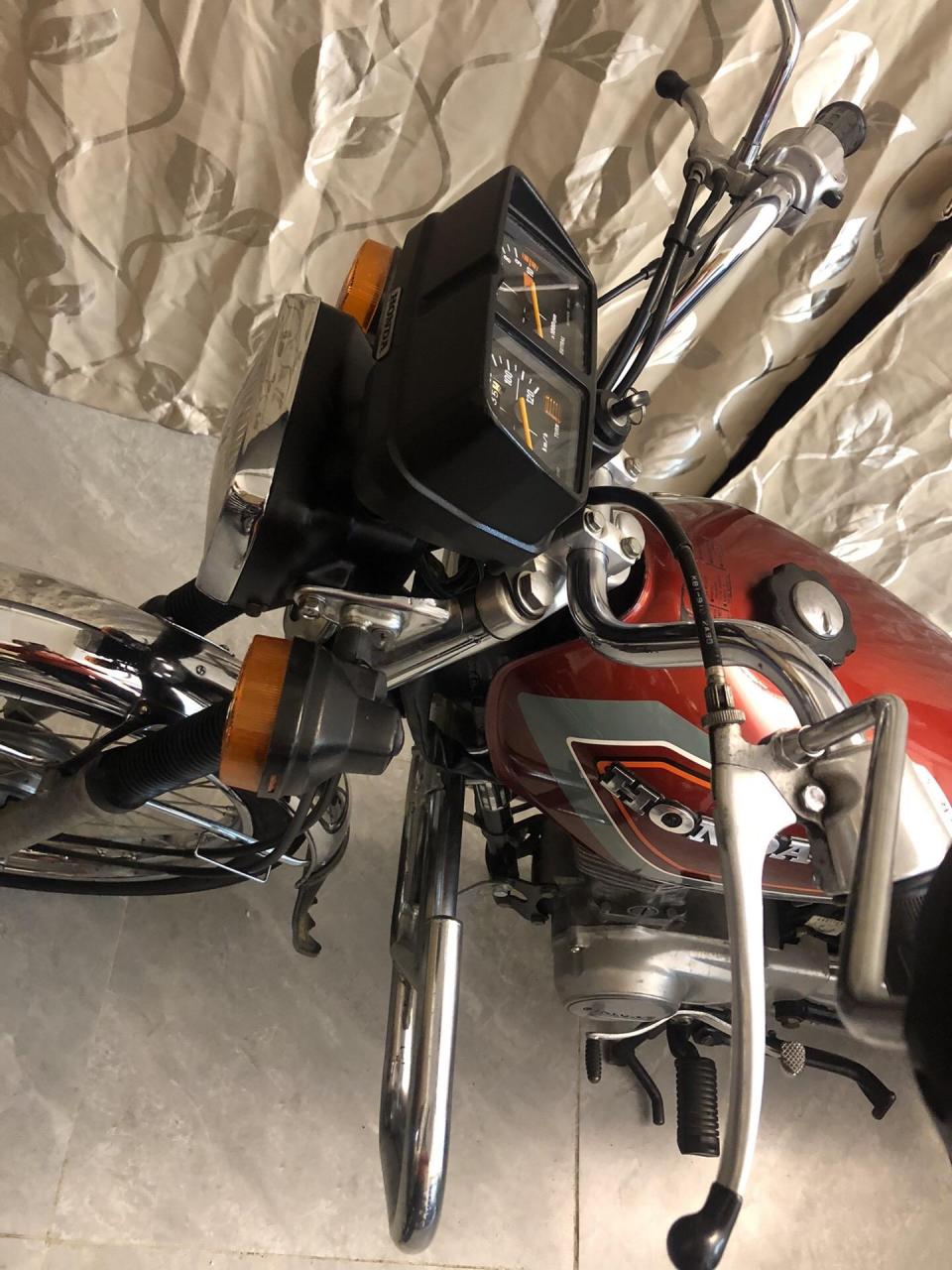 本田cg125,白金二代颜值与实力并存,它是你的菜吗