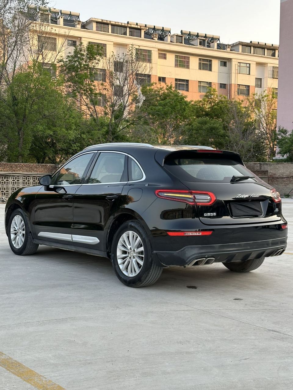 新到9517年89715保时捷高仿者～众泰sr9,2.