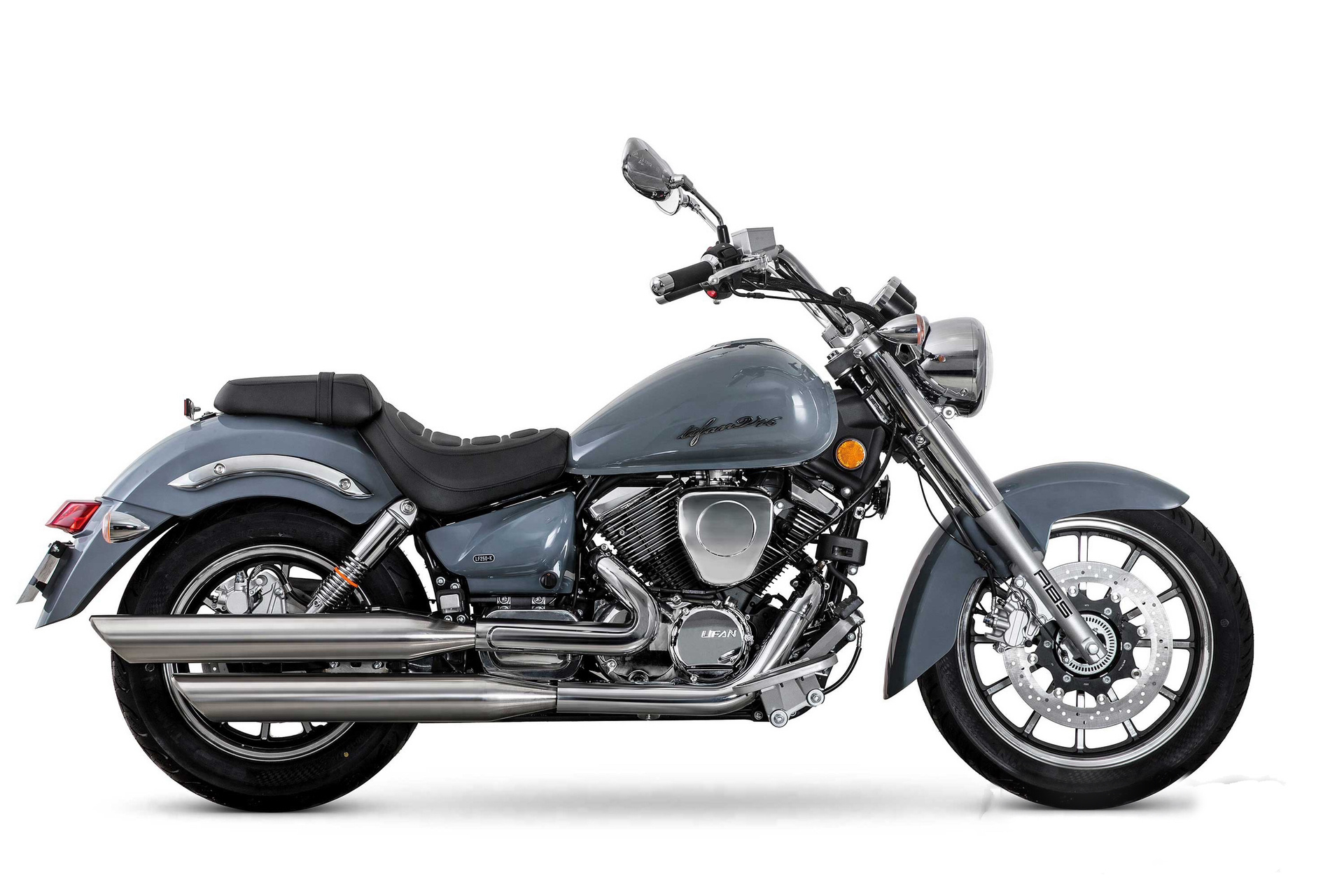 250排量95巡航太子摩托车 这两年巡航太子摩托车突然就火了起来,只