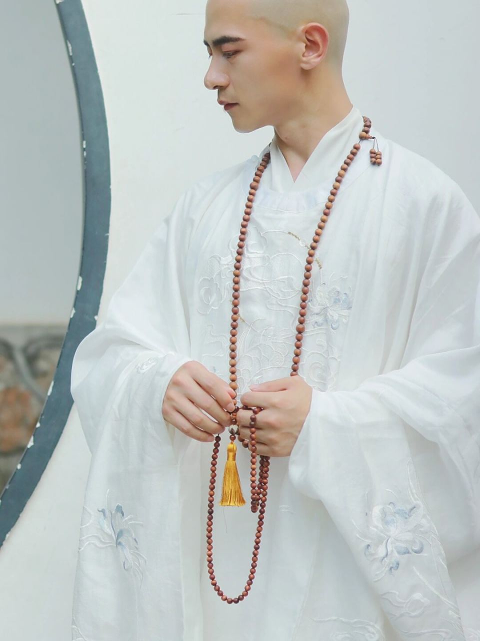 和尚的佛珠能有多好看 汉服 你肯定不能错过白色
