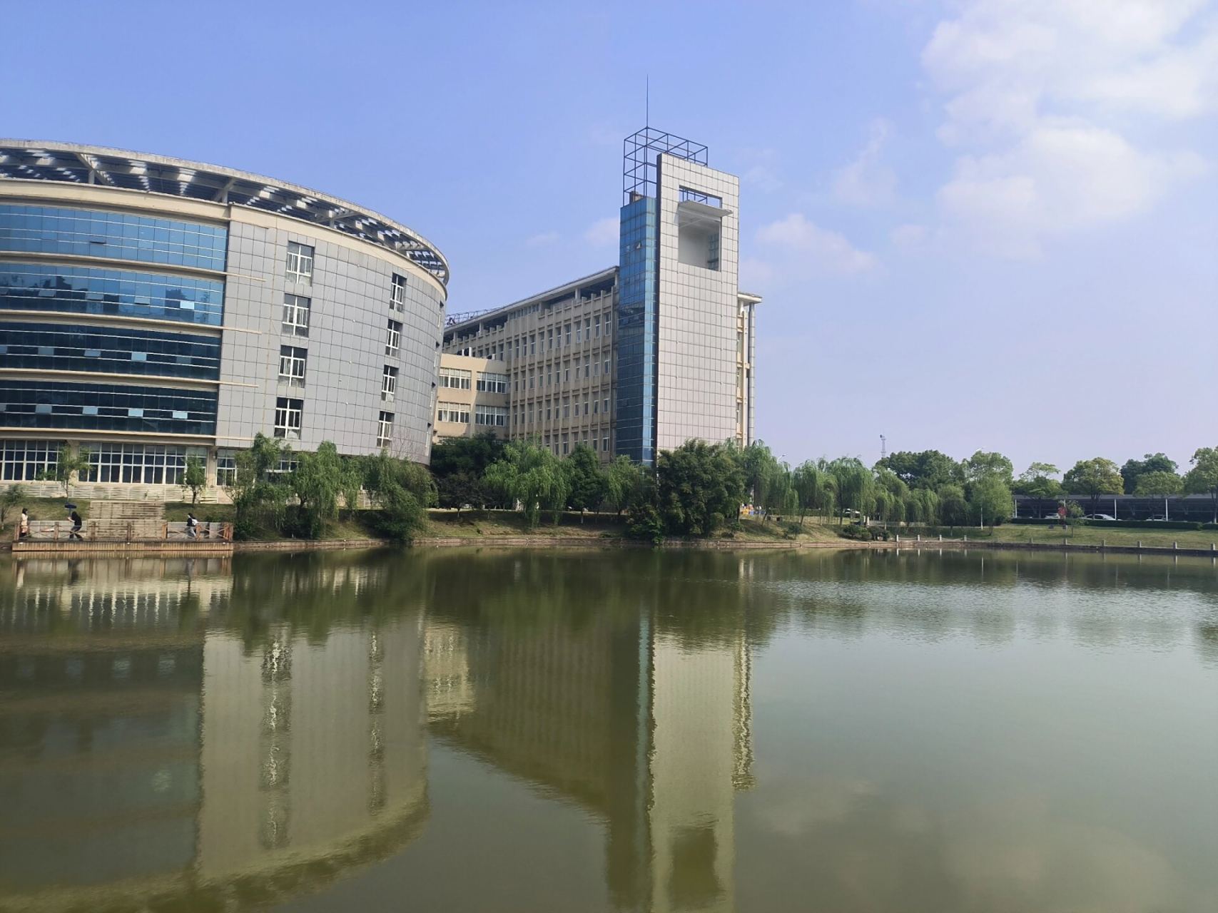 一分钟带你了解豫章师范学院9870 豫章师范学院,位于江西省南昌市